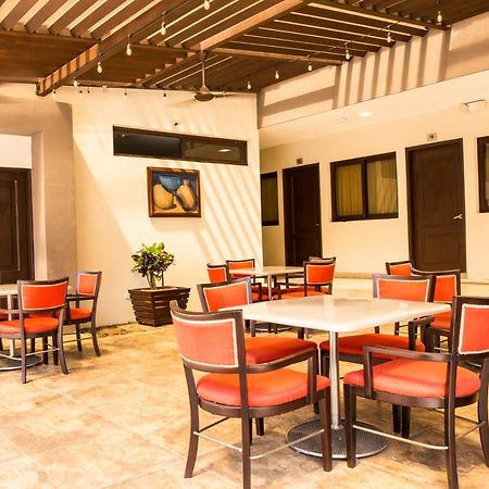 Hotel El Viejo Inn Chinandega Eksteriør billede