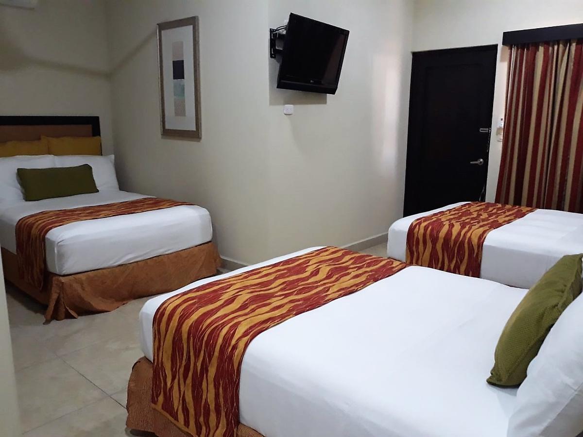 Hotel El Viejo Inn Chinandega Eksteriør billede